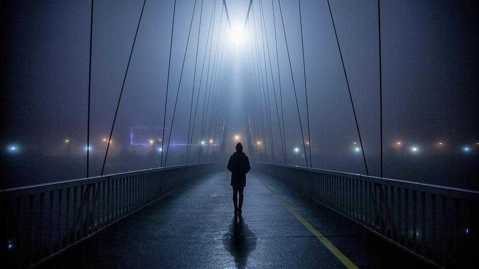 我们都在赶路，却忘了为什么出发