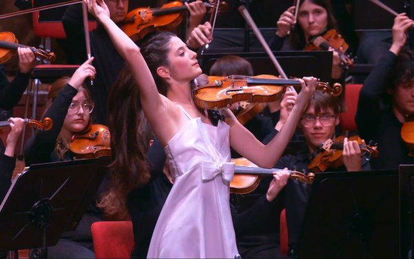 [古典乐 Classical] 玛丽亚·杜埃尼亚斯María Dueñas - Bruch Violin Concerto No.1 & Pictures at an Exhibition：阿姆斯特丹夏季音乐会的俄式浪漫之夜