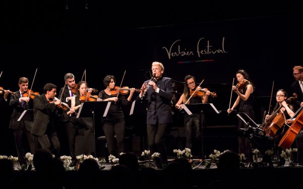 [古典乐 Classical] 叶夫根尼·基辛 & 王羽佳Evgeny Kissin & Yuja Wang - Chopin 24 Preludes：韦尔比耶音乐节二十周年庆典的钢琴双星