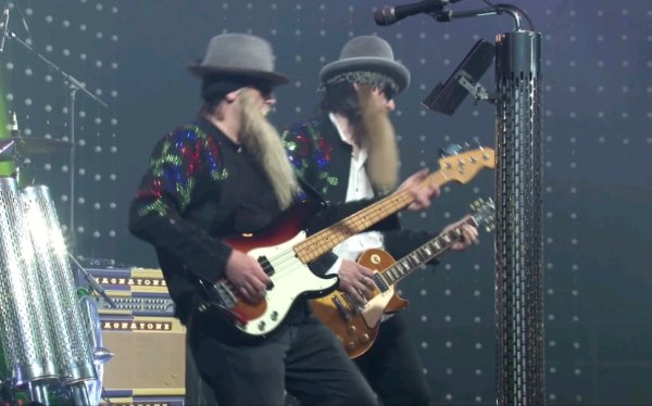 [布鲁斯摇滚 Blues Rock] ZZ Top致敬乐队ZZ Top Tribute Band - Rockový ples Olomouc 2020：捷克摇滚舞会上的德州风情